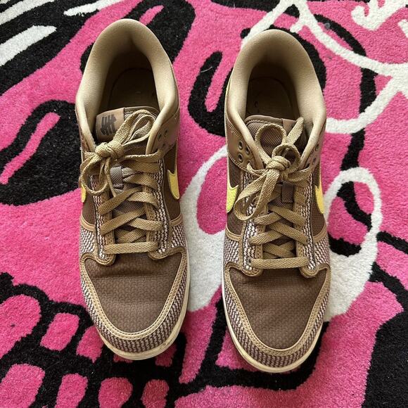 Undefeated x Nike Dunk Low Canteen – Size 11.5 – Used with Box - Picture 2 of 11